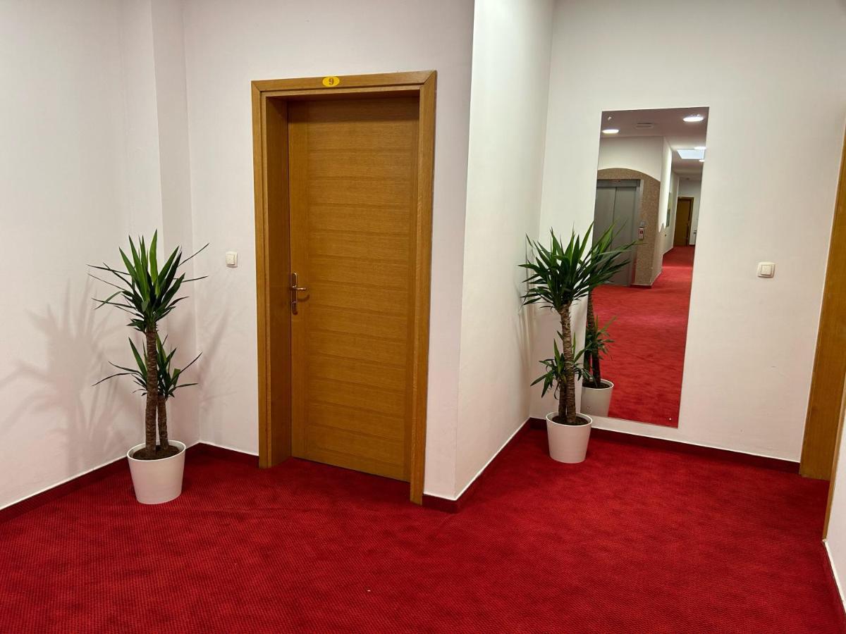 Rooms Laguna Сесвете Екстериор снимка