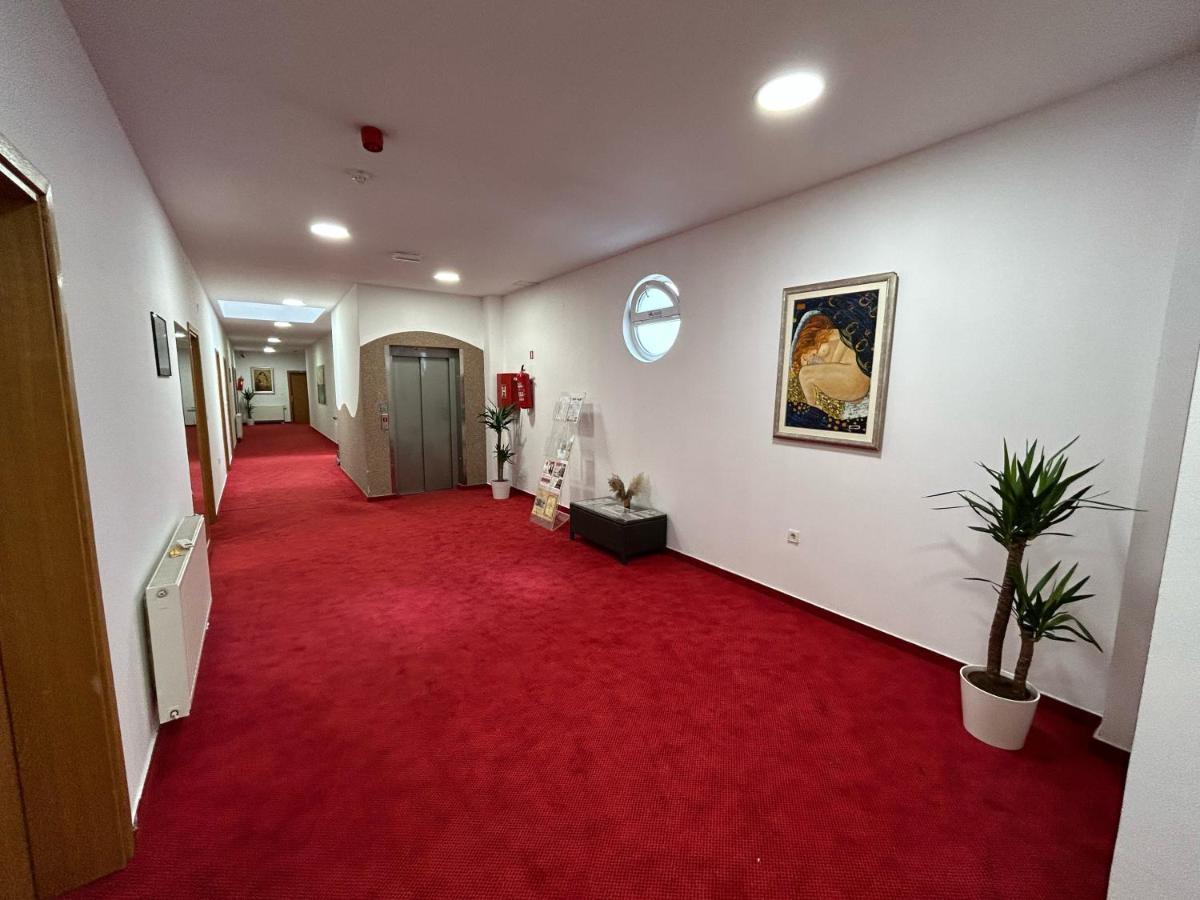 Rooms Laguna Сесвете Екстериор снимка
