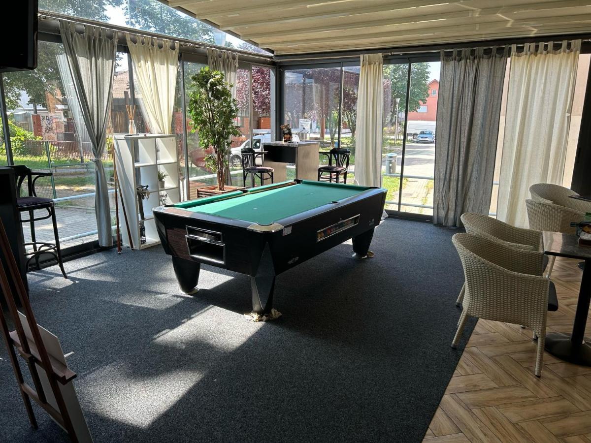 Rooms Laguna Сесвете Екстериор снимка