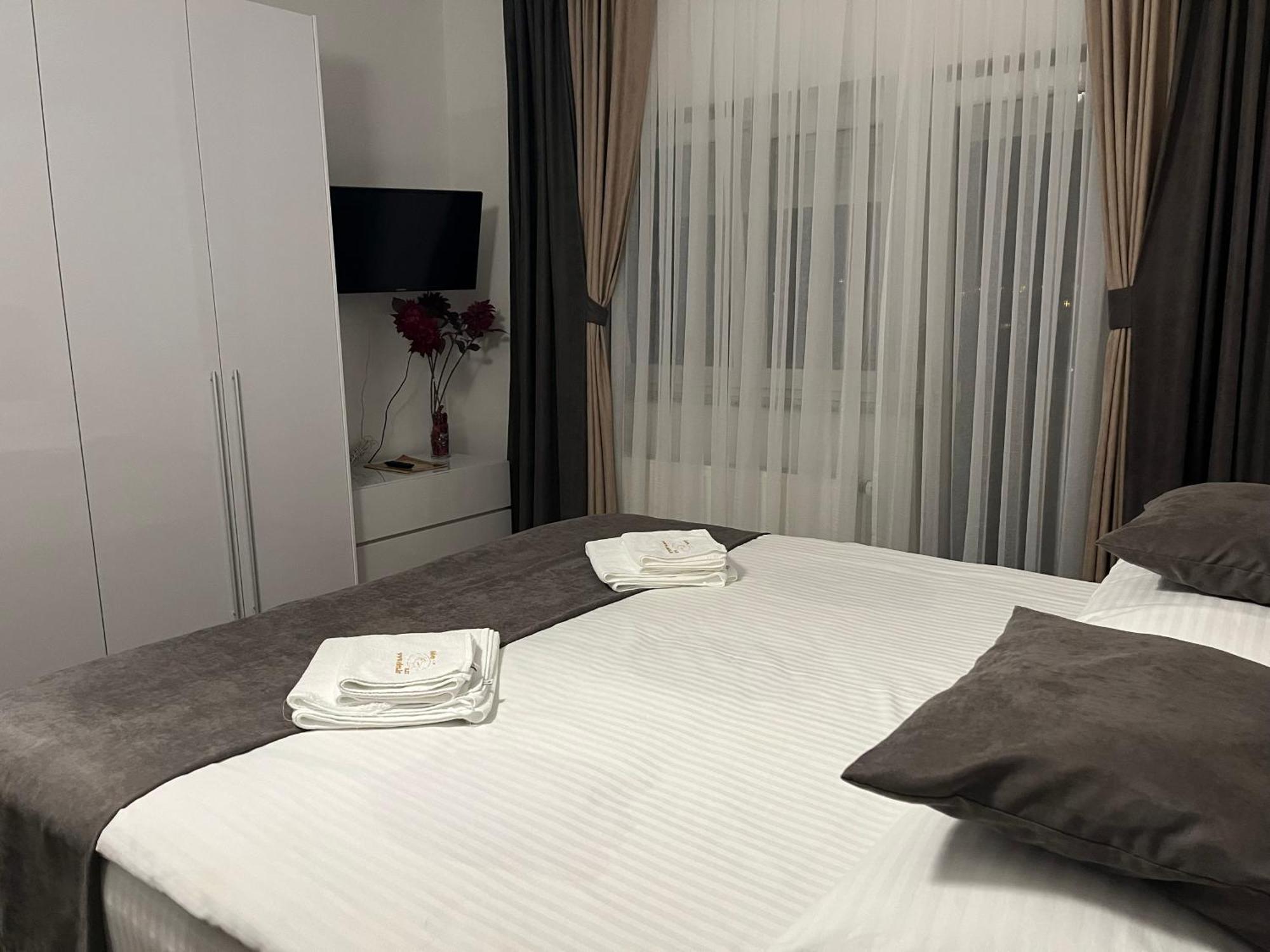 Rooms Laguna Сесвете Екстериор снимка