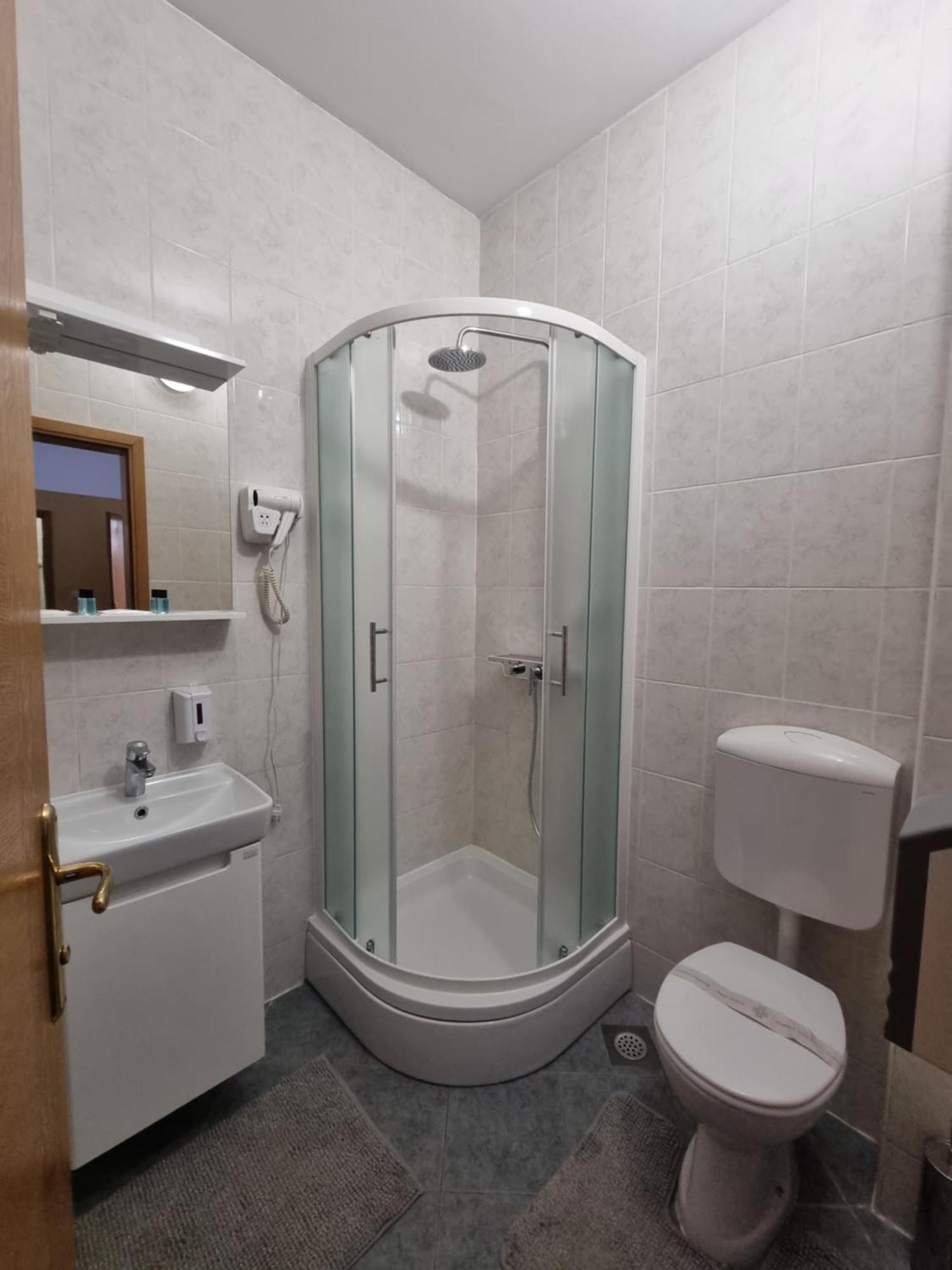 Rooms Laguna Сесвете Екстериор снимка
